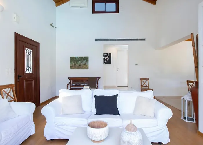 Villa Arodo Seaside | Penelope *